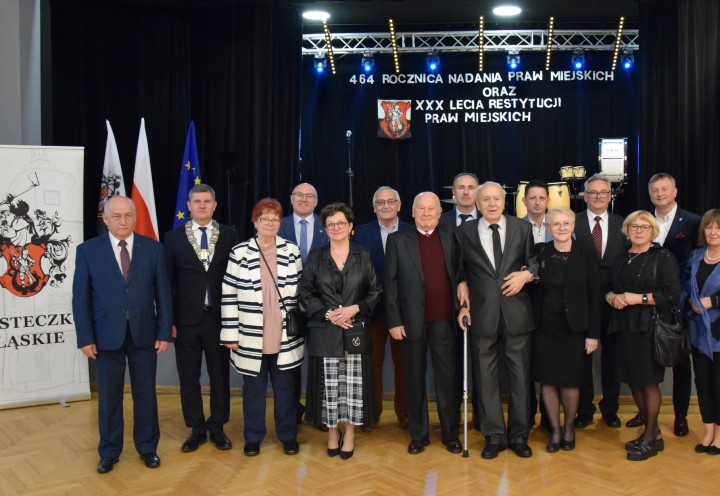 Uroczysta Sesja Rady Miasta z okazji 464 rocznicy nadania i XXX- lecia restytucji Praw Miejskich Miasteczka Śląskiego w Miejski Ośrodek Kultury w Miasteczku Śląskim